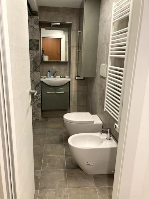 Appartamento Tre Archi Con Corte Privata Venedig Exteriör bild